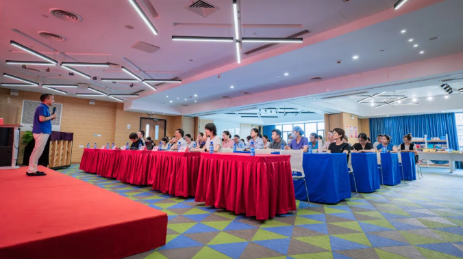 指導(dǎo)交流 | 重視兒童口腔健康，聚力學科建設(shè)發(fā)展